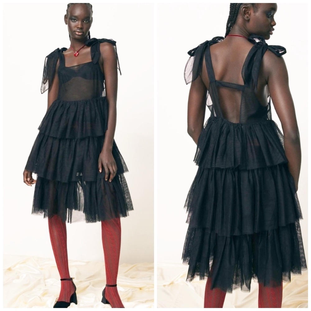 URBAN OUTFITTERS Kimchi Blue Nina Tiered Babydoll Dress